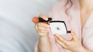 curso de automaquillaje básico en infotep, curso de belleza en infotep