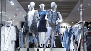 curso de confeccionista industrial de ropa femenina básica 1 en infotep, curso de confección industrial infotep, curso de costura infotep