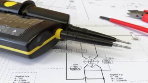 curso de dibujo técnico 2 de instalación de mantenimiento eléctrico industrial en infotep, curso de electricidad infotep