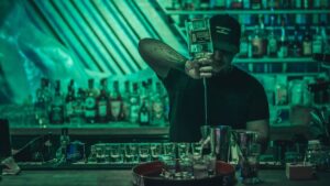 curso de showtender en infotep, curso de servicios de bar y restaurante infotep, curso de bartender en infotep
